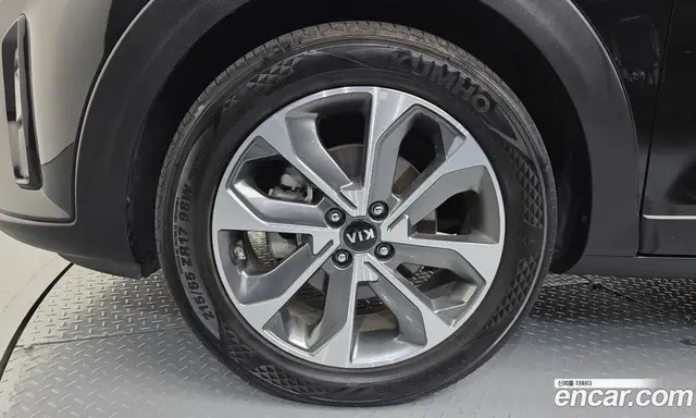 Kia Stonic 2017 1.6 АКПП, миниатюра 5