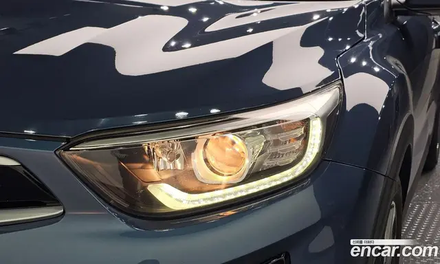 Kia Stonic 2018 1.4 АКПП, миниатюра 8