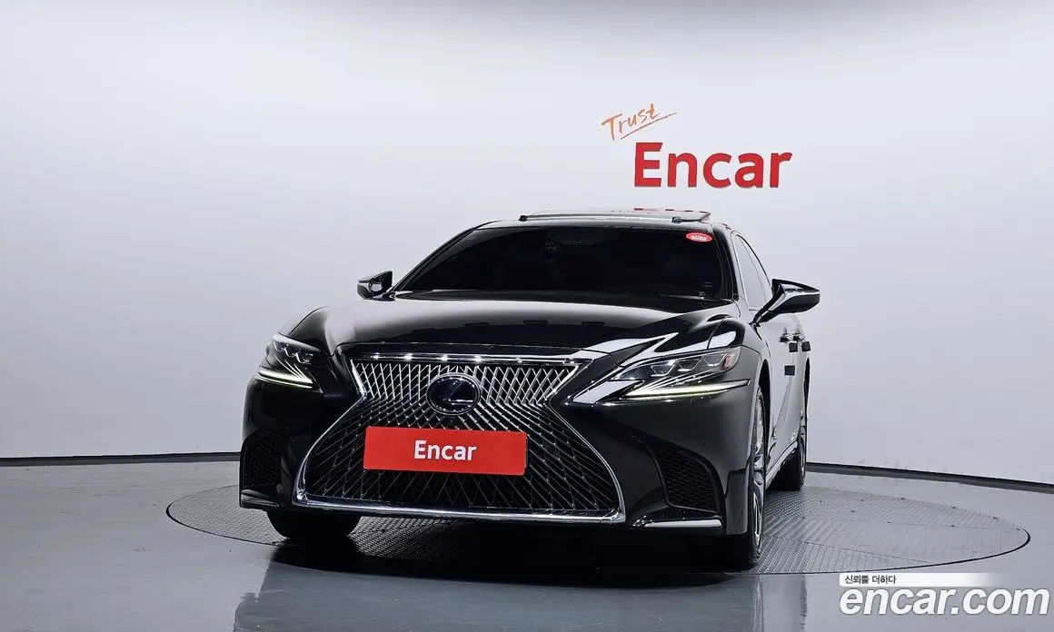 Lexus LS 2018 3.5 АКПП, фото 3 Lexus LS 2018 3.5 АКПП, фото 3