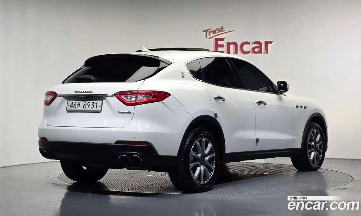 Maserati Levante 2017 3.0 АКПП, фото 2 Maserati Levante 2017 3.0 АКПП, фото 2