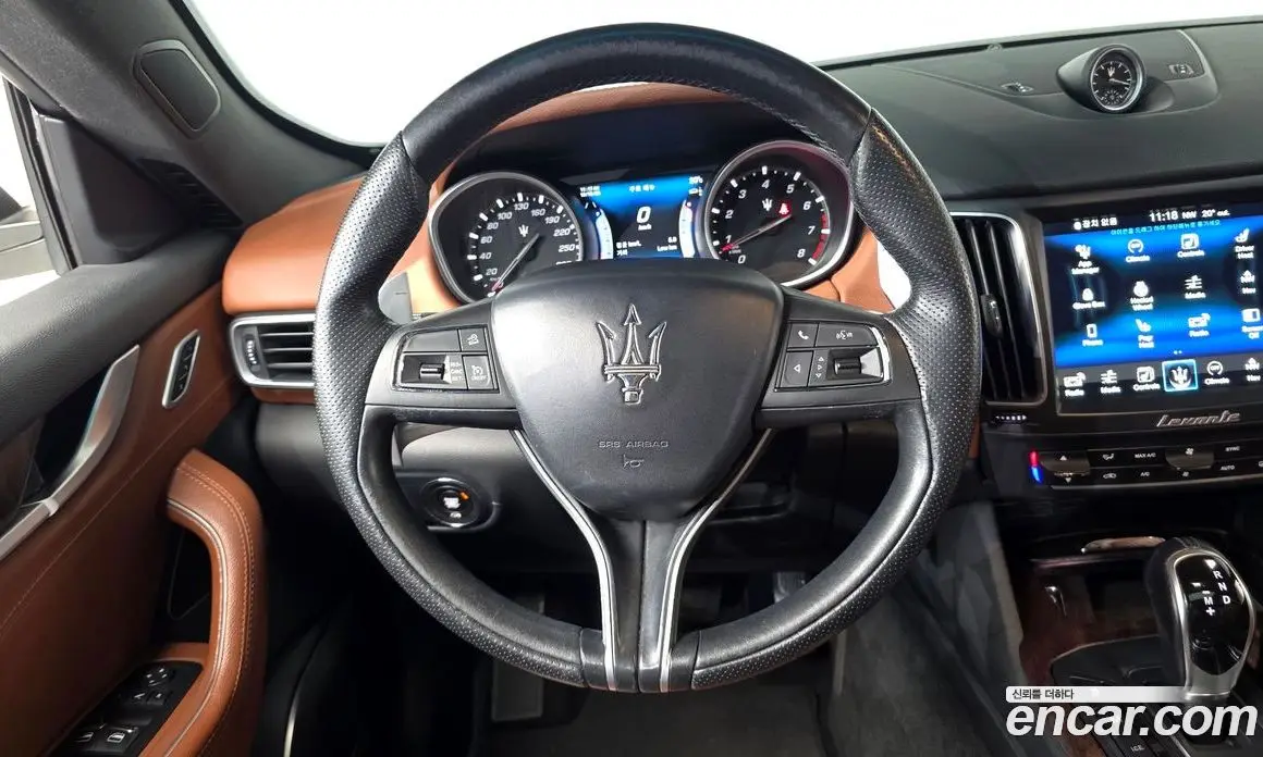 Maserati Levante 2017 3.0 АКПП, фото 13 Maserati Levante 2017 3.0 АКПП, фото 13