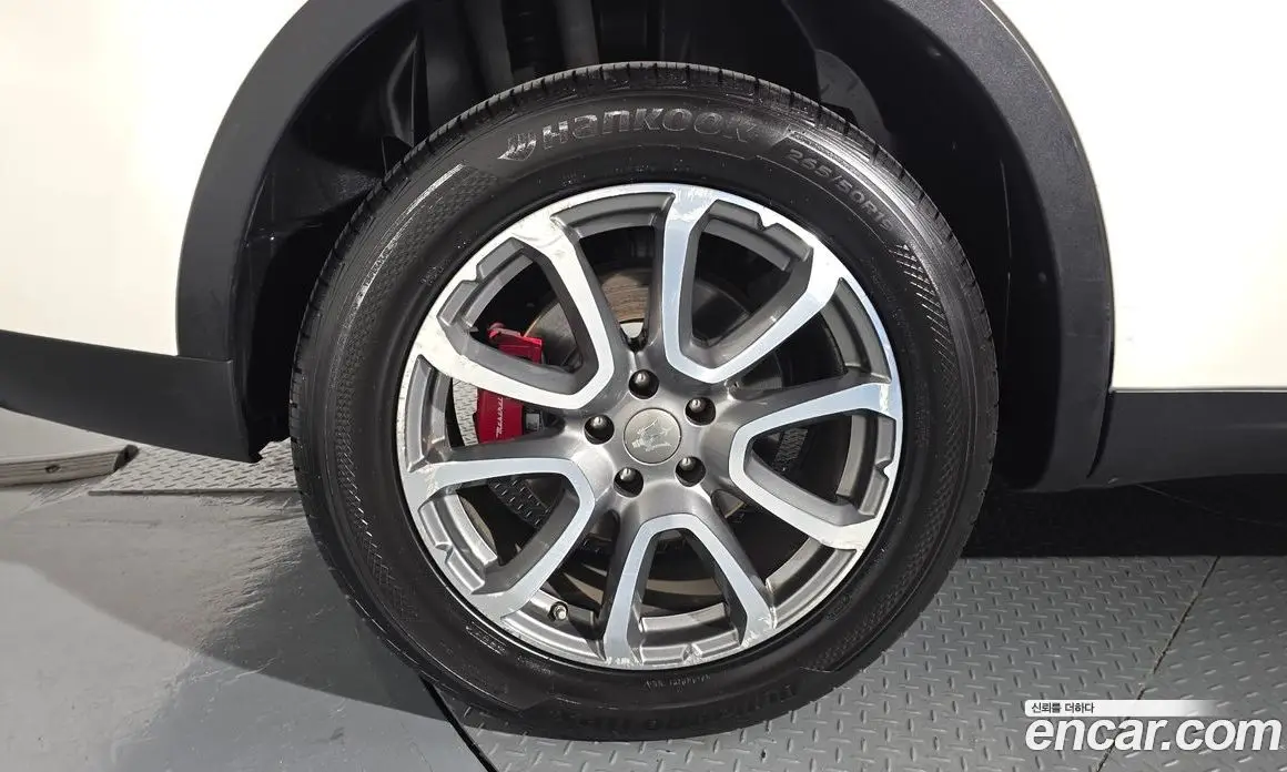 Maserati Levante 2017 3.0 АКПП, фото 5 Maserati Levante 2017 3.0 АКПП, фото 5