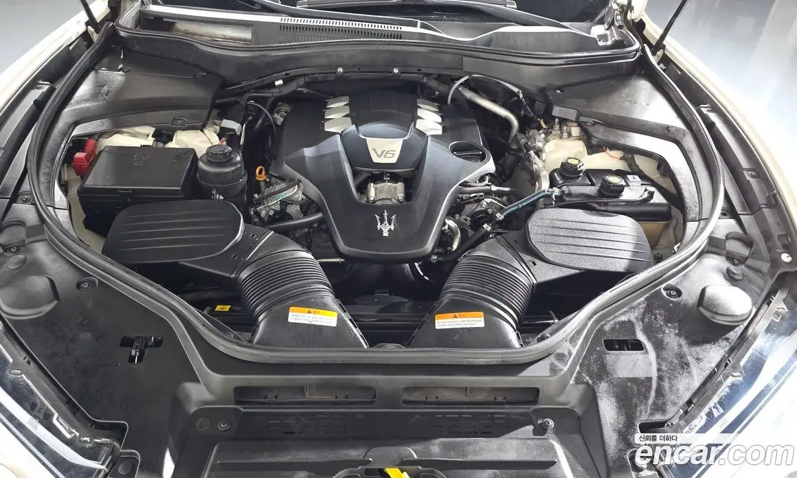 Maserati Levante 2017 3.0 АКПП, фото 6 Maserati Levante 2017 3.0 АКПП, фото 6