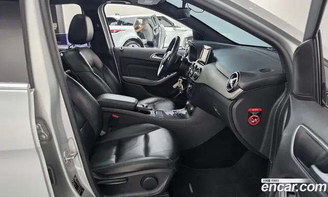Mercedes-Benz B-Class 2012 1.8 АКПП, миниатюра 11