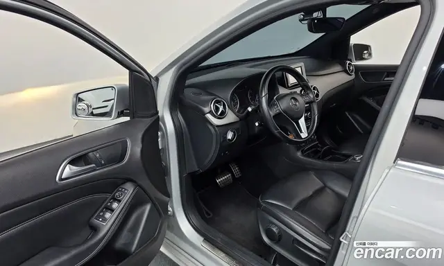 Mercedes-Benz B-Class 2012 1.8 АКПП, миниатюра 10