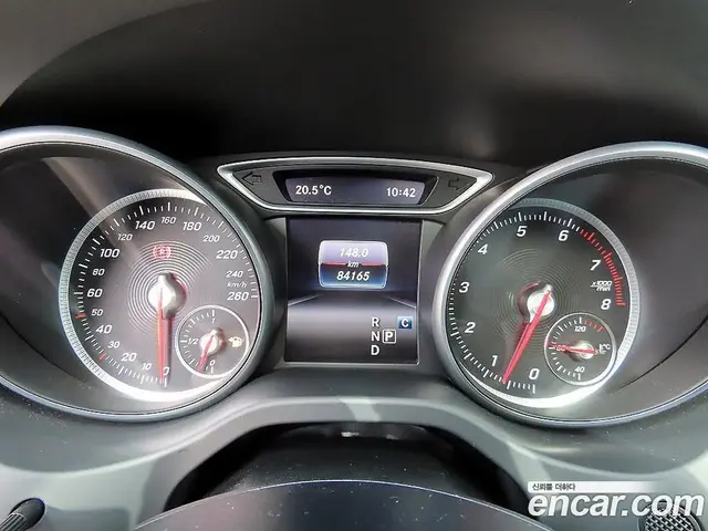 Mercedes-Benz CLA-Class 2017 2.0 АКПП, миниатюра 9 Mercedes-Benz CLA-Class 2017 2.0 АКПП, миниатюра 9