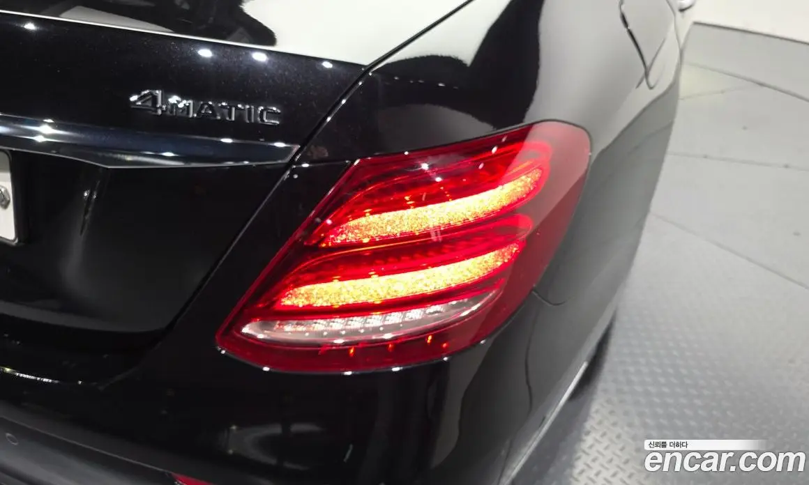 Mercedes-Benz E-Class 2020 2.0 АКПП, фото 8