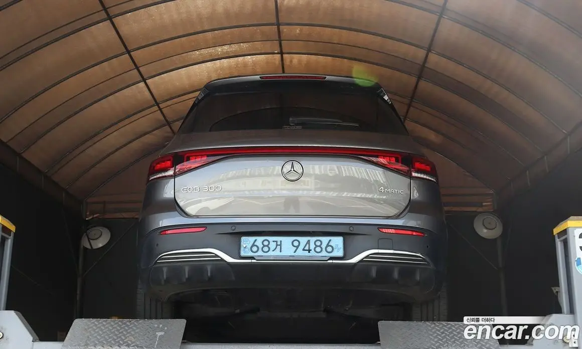 Mercedes-Benz EQB 2022 1.0 АКПП, фото 17