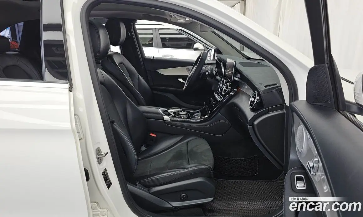 Mercedes-Benz GLC-Class 2019 2.0 АКПП, фото 17