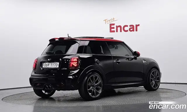 Mini Cooper 2017 2.0 АКПП, миниатюра 2
