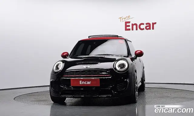 Mini Cooper 2017 2.0 АКПП, миниатюра 3