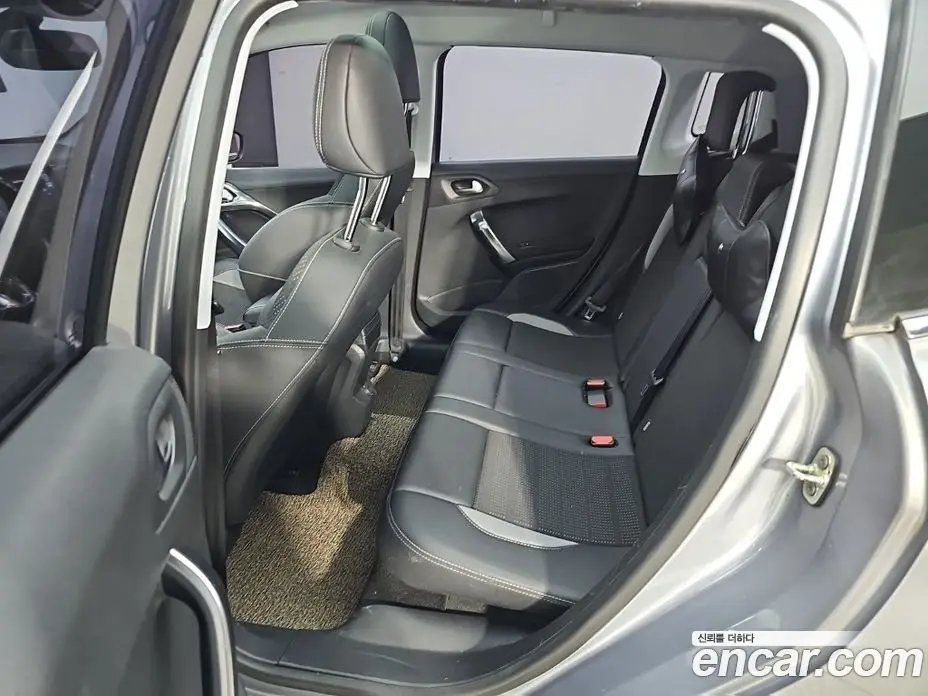Peugeot 2008 2015 1.6 АКПП, фото 12