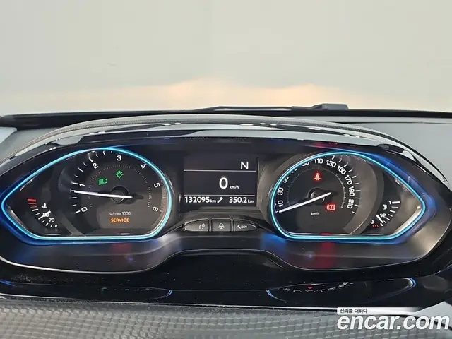 Peugeot 2008 2015 1.6 АКПП, миниатюра 7