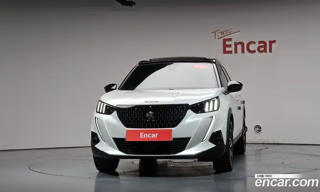 Peugeot 2008 2020 1.5 АКПП, миниатюра 2