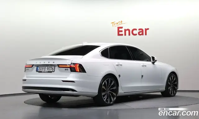 Volvo S90 2025 2.0 АКПП, миниатюра 2 Volvo S90 2025 2.0 АКПП, миниатюра 2