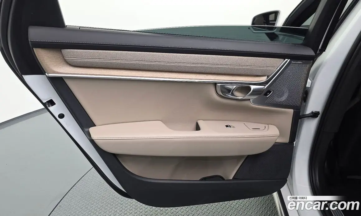 Volvo S90 2025 2.0 АКПП, фото 15 Volvo S90 2025 2.0 АКПП, фото 15