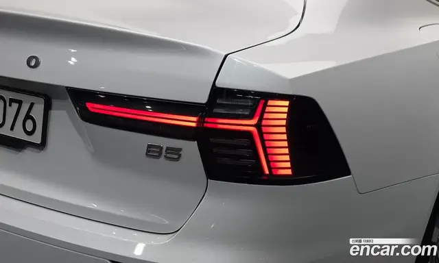 Volvo S90 2025 2.0 АКПП, миниатюра 9 Volvo S90 2025 2.0 АКПП, миниатюра 9