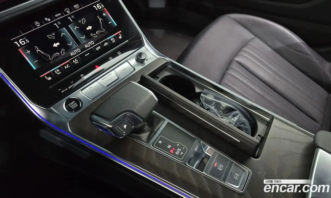 Audi A6 2022 2.0 АКПП, фото 12