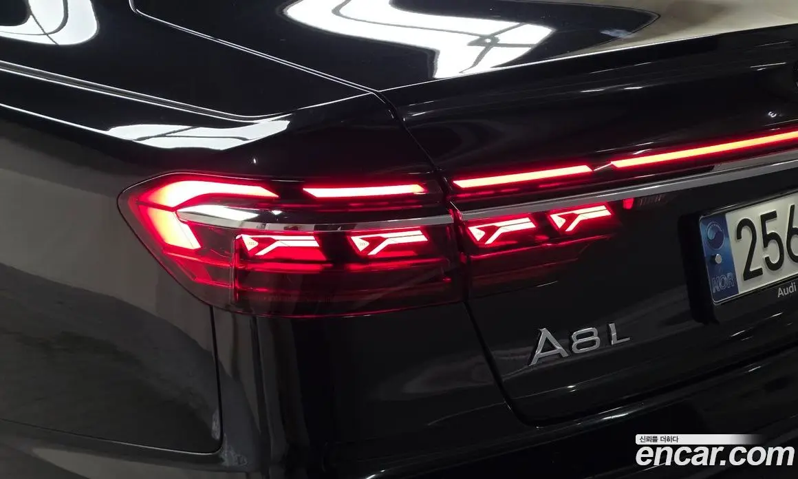 Audi A8 2023 3.0 АКПП, фото 9