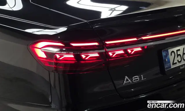 Audi A8 2023 3.0 АКПП, миниатюра 9