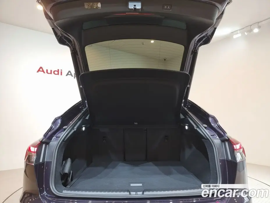 Audi Q4 e-tron 2026 0.2 АКПП, фото 20