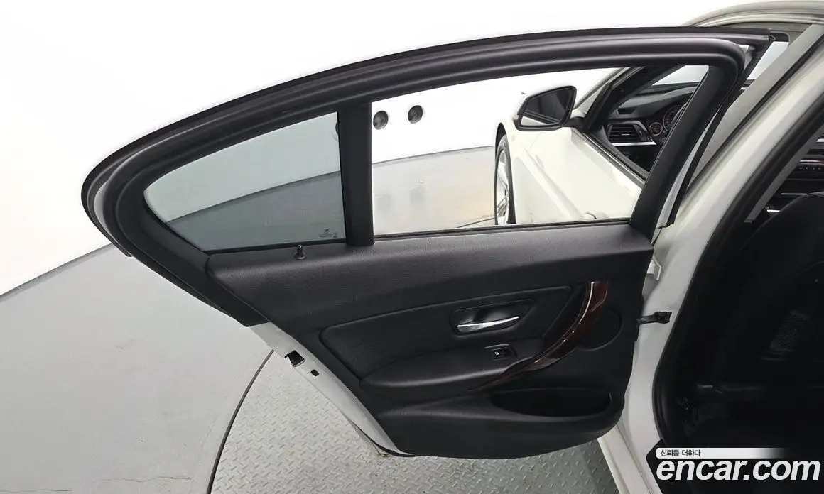 BMW 3 серия 2013 2.0 АКПП, фото 14