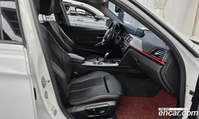 BMW 3 серия 2015 2.0 АКПП, миниатюра 11 BMW 3 серия 2015 2.0 АКПП, миниатюра 11