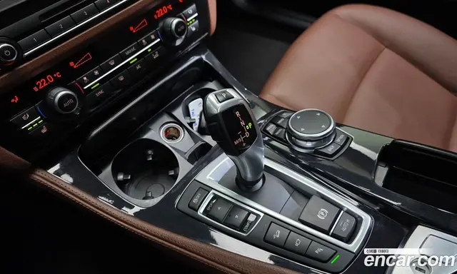 BMW 5 серия 2016 2.0 АКПП, миниатюра 9 BMW 5 серия 2016 2.0 АКПП, миниатюра 9
