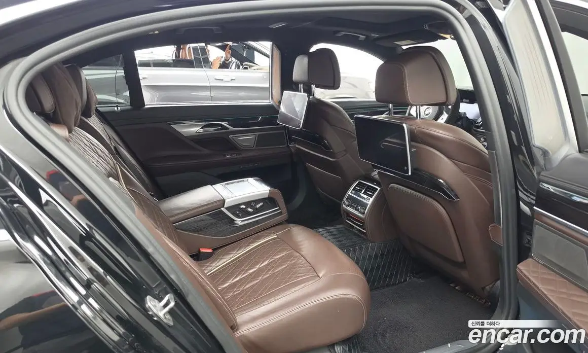BMW 7 серия 2019 3.0 АКПП, фото 12
