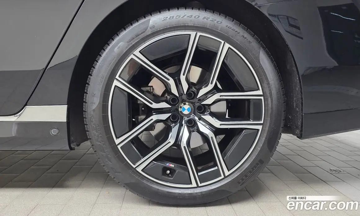 BMW 7 серия 2024 3.0 АКПП, фото 6