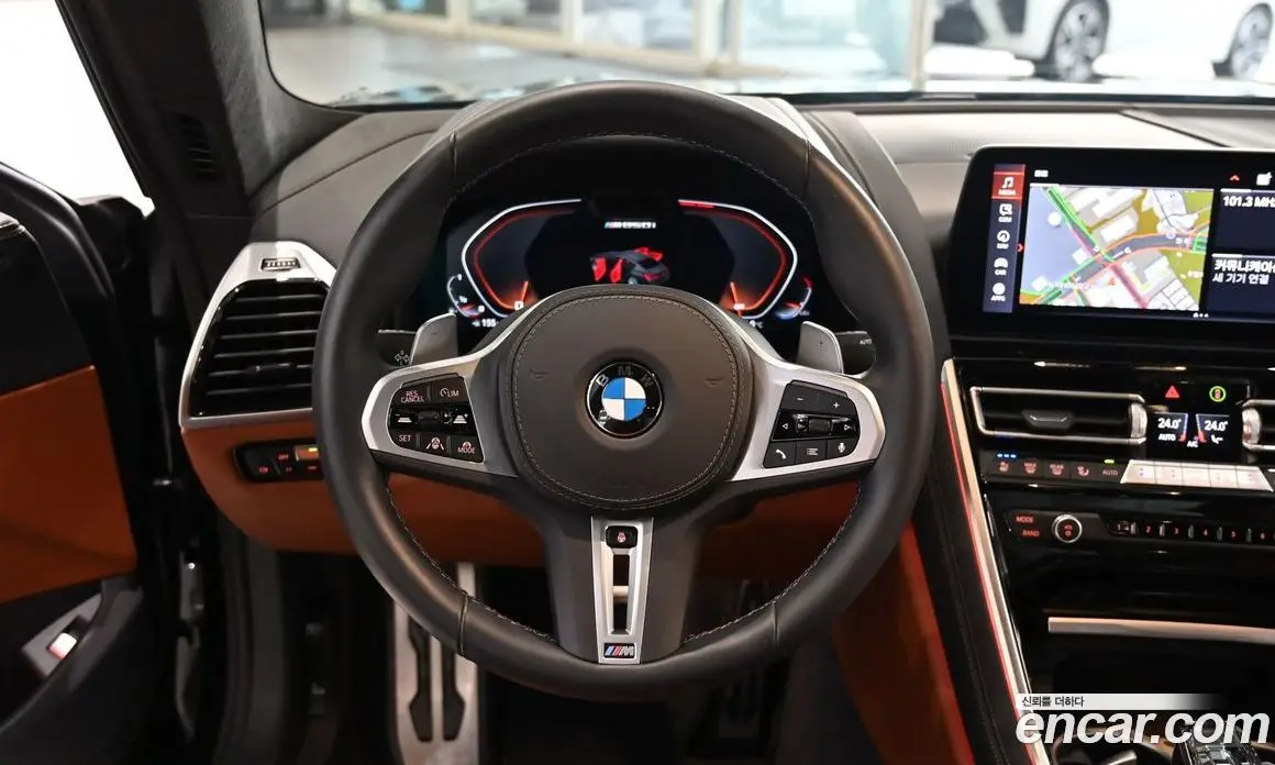 BMW 8 серия 2025 4.4 АКПП, фото 11