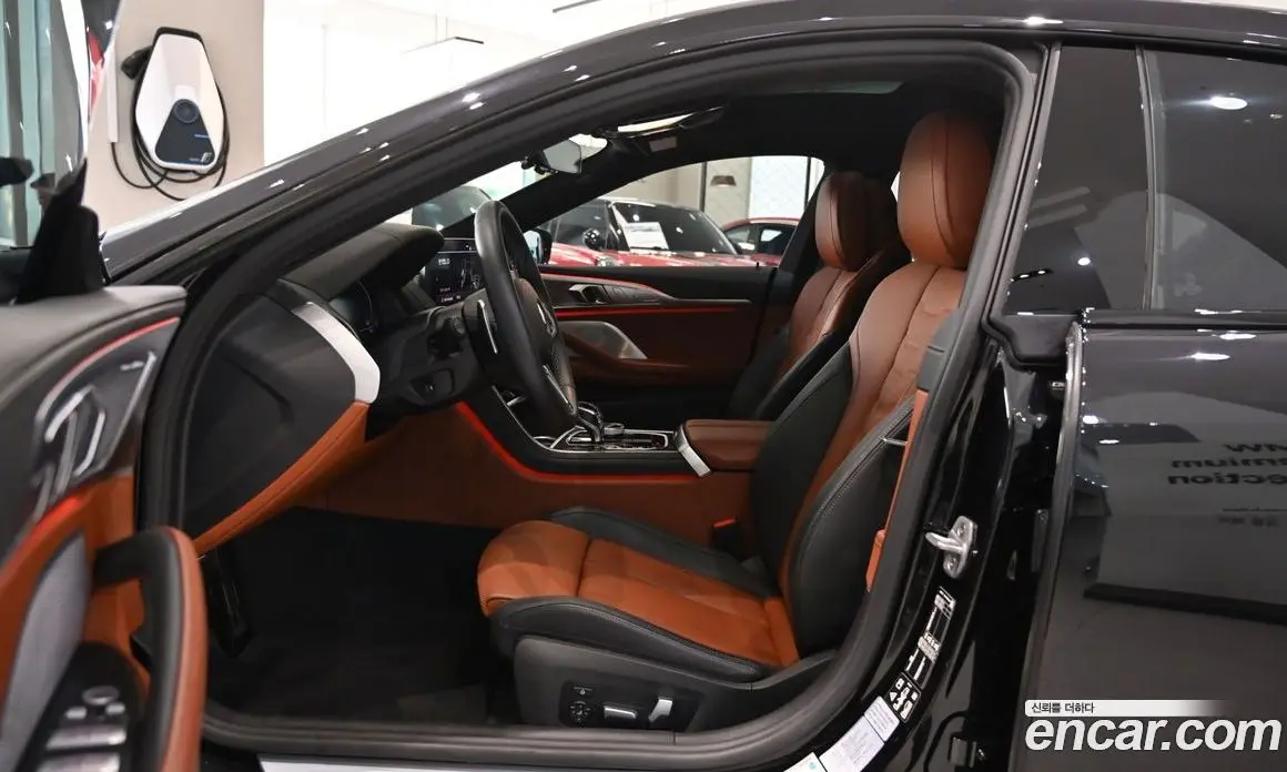 BMW 8 серия 2025 4.4 АКПП, фото 10