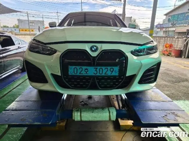 BMW i4, 2023, 92 190 км