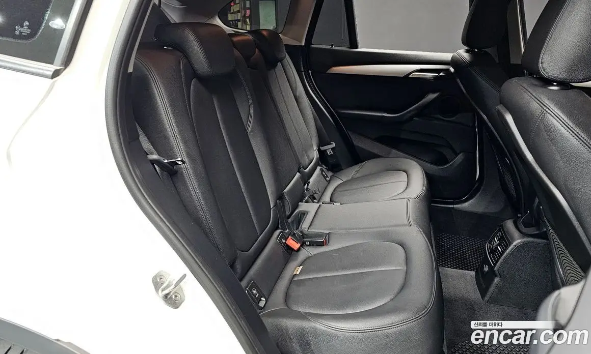 BMW X1 2017 2.0 АКПП, фото 11