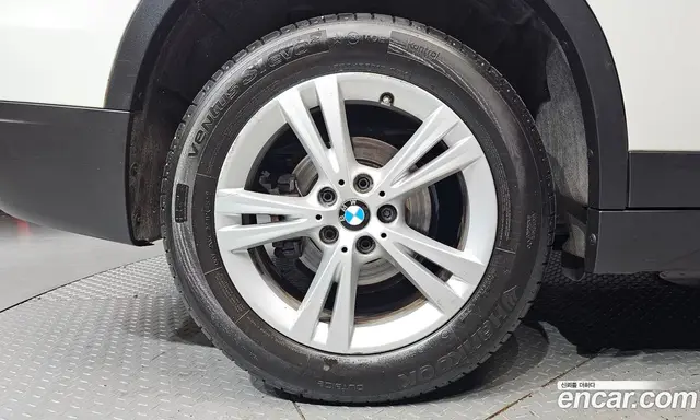 BMW X1 2017 2.0 АКПП, миниатюра 5