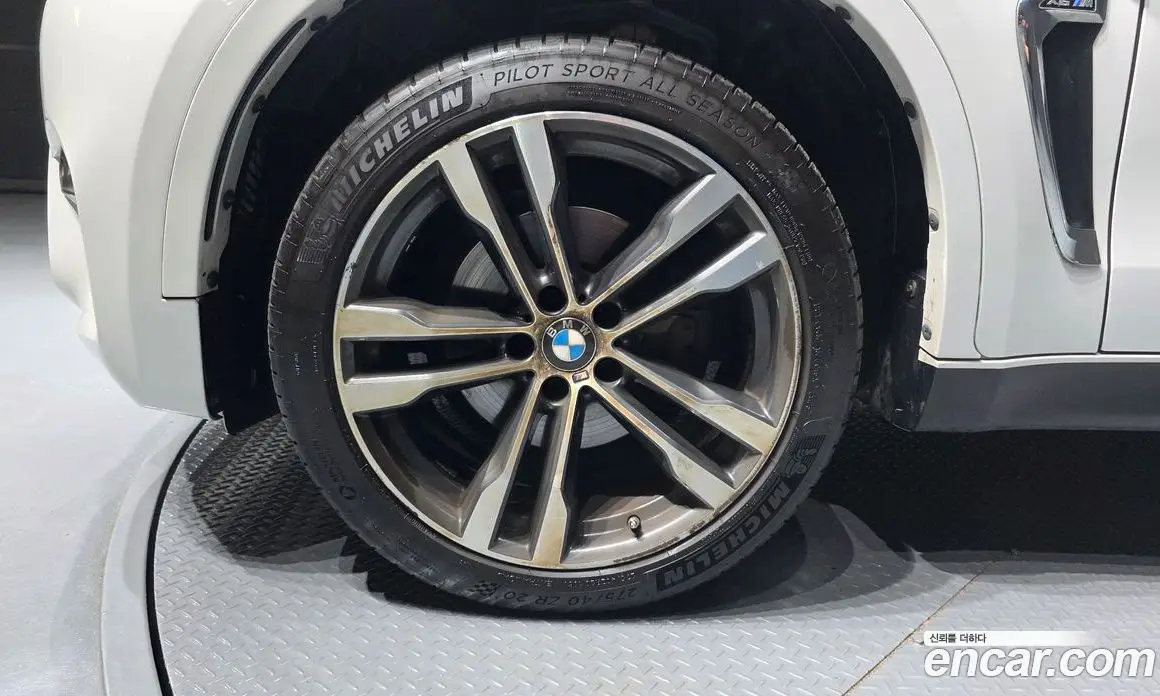 BMW X6 2017 3.0 АКПП, фото 5