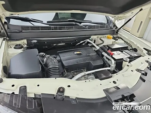 Chevrolet Captiva 2015 2.0 АКПП, миниатюра 6 Chevrolet Captiva 2015 2.0 АКПП, миниатюра 6