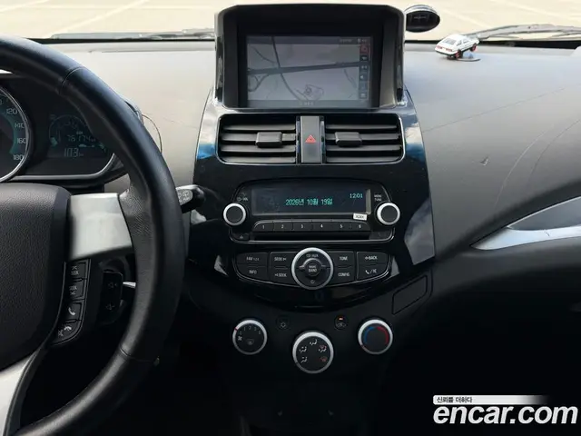 Chevrolet Spark 2013 1.0 АКПП, миниатюра 11