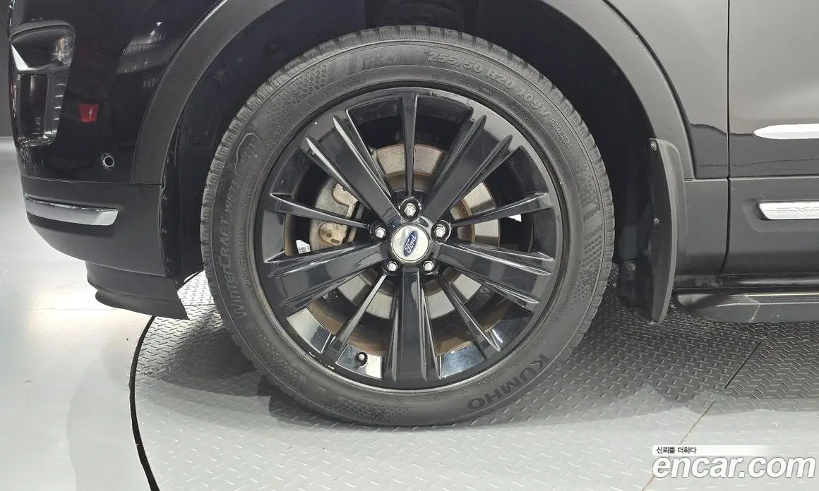 Ford Explorer 2018 2.3 АКПП, фото 5