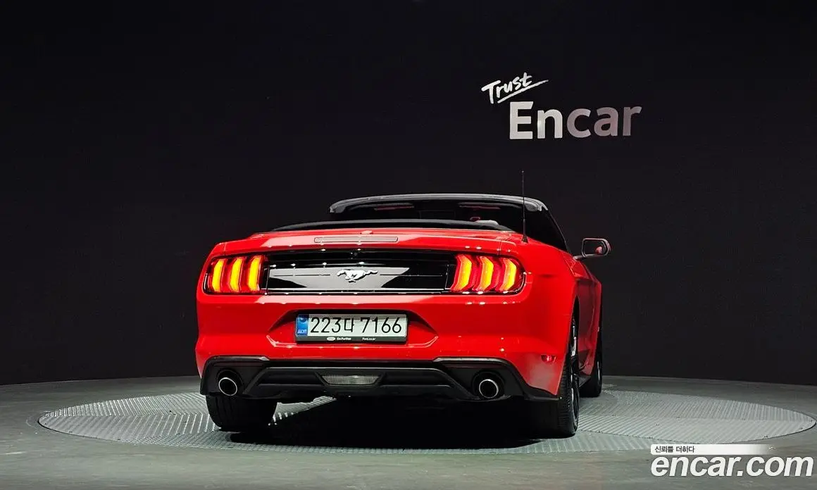 Ford Mustang 2021 2.3 АКПП, фото 4