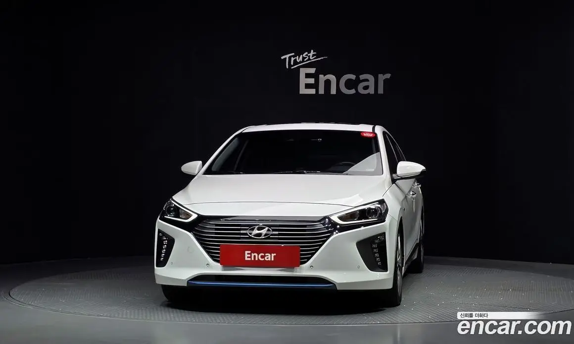 Hyundai Ioniq 2016 1.6 АКПП, фото 3