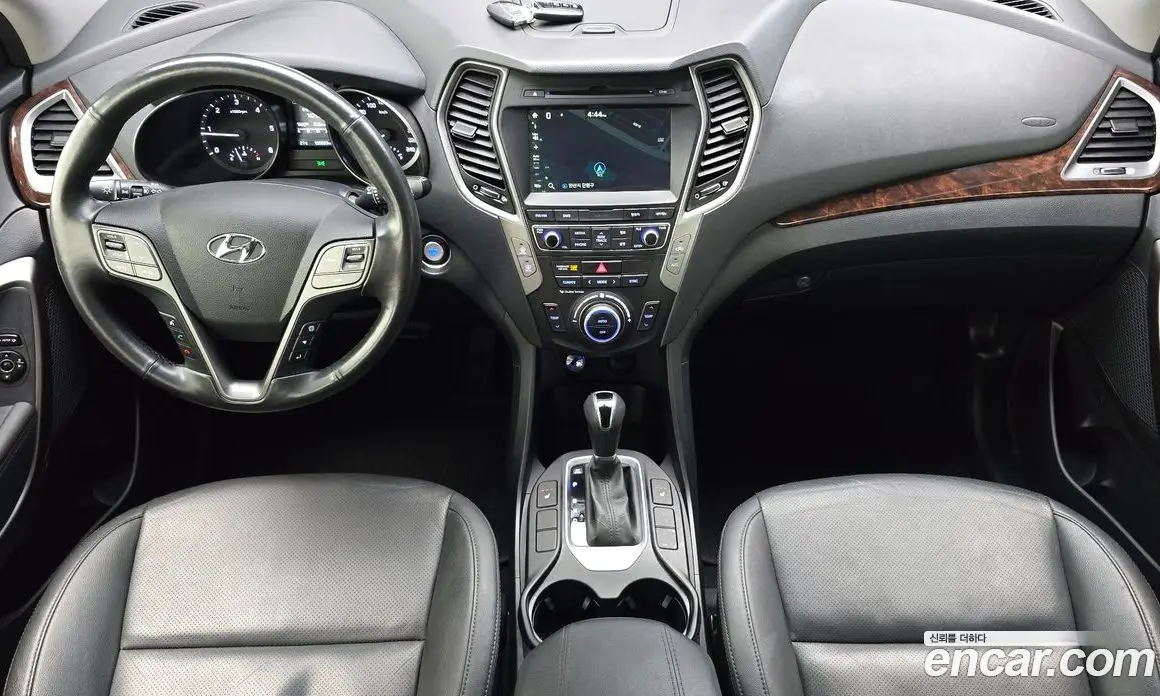 Hyundai Santa Fe 2016 2.0 АКПП, фото 7