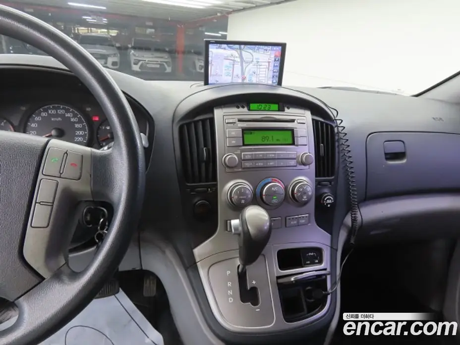 Hyundai Starex 2013 2.5 АКПП, фото 11