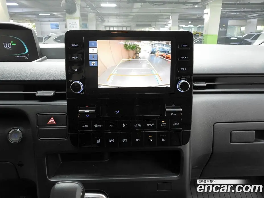 Hyundai Staria 2025 1.6 АКПП, фото 20