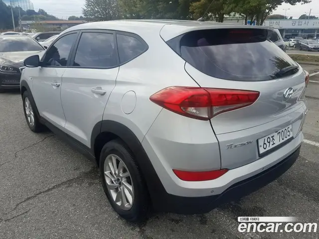 Hyundai Tucson 2015 1.7 АКПП, миниатюра 4