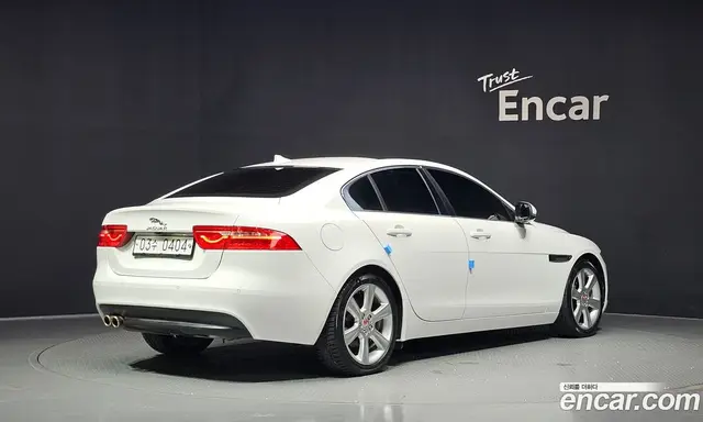 Jaguar XE 2016 2.0 АКПП, миниатюра 2