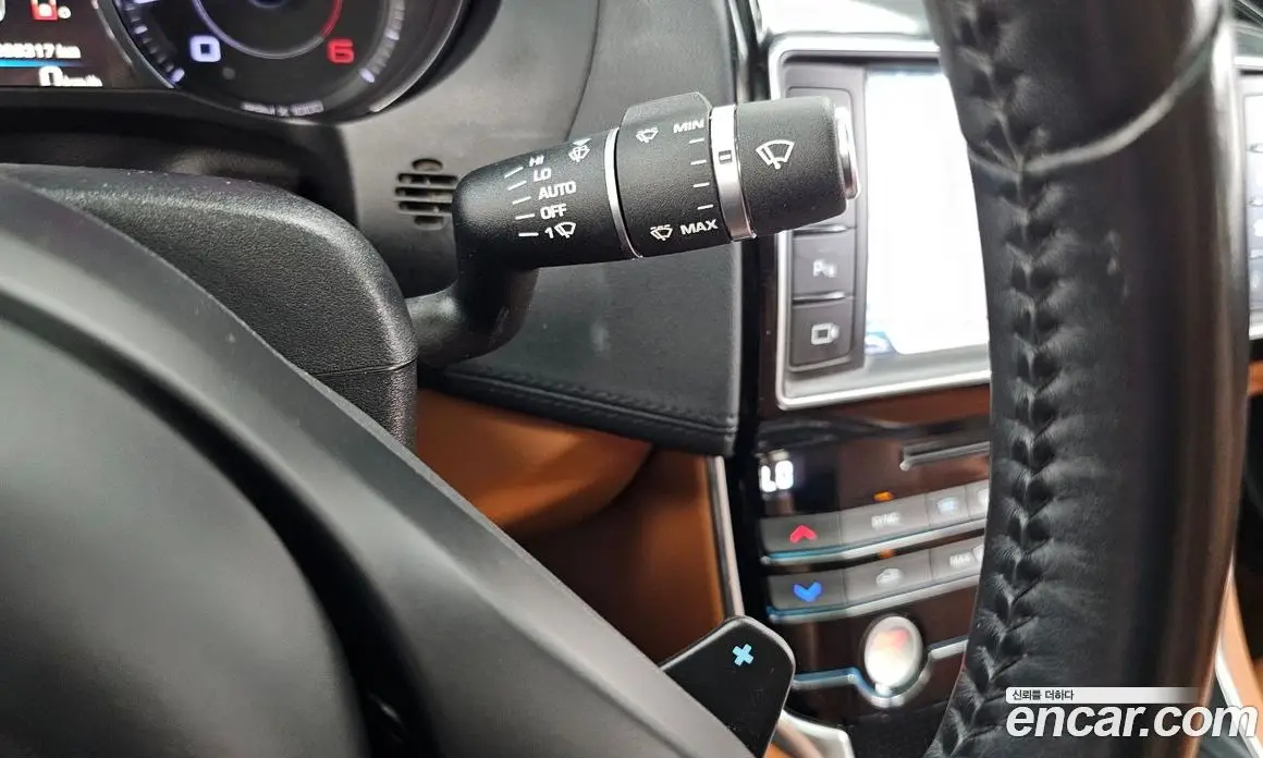 Jaguar XE 2016 2.0 АКПП, фото 14