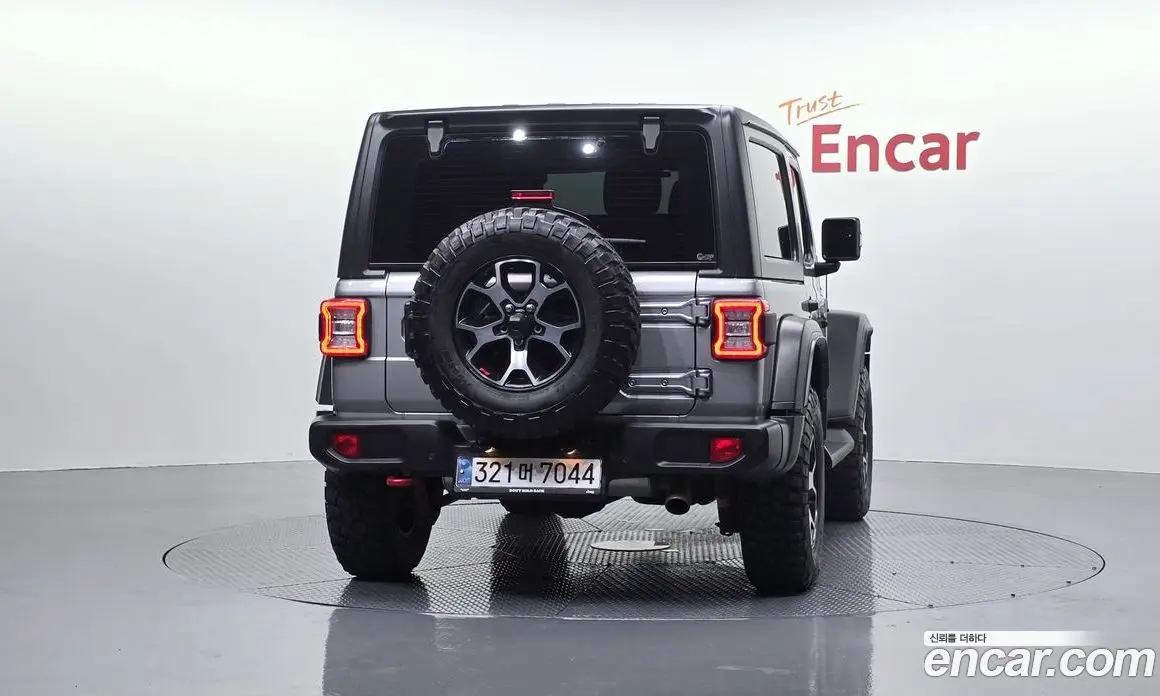 Jeep Wrangler 2021 2.0 АКПП, фото 3