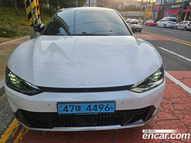 Kia EV6, 2023, 49 401 км