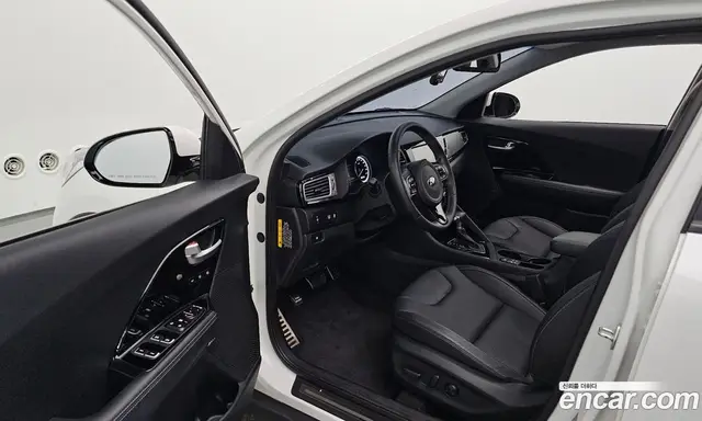 Kia Niro 2018 1.6 АКПП, миниатюра 12